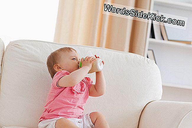 Flessen, Fopspenen En Sippy Cups Kunnen Tots Naar De Er Sturen