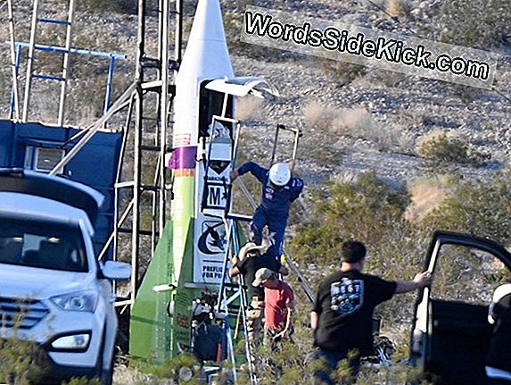 Flat-Earth Rocketeer Lukt Niet (Opnieuw) Te Lanceren