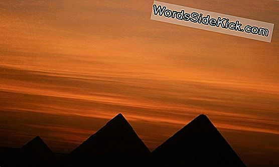 Oude Stad Van Egypte Afgestemd Op De Zon Op De Verjaardag Van De Koning