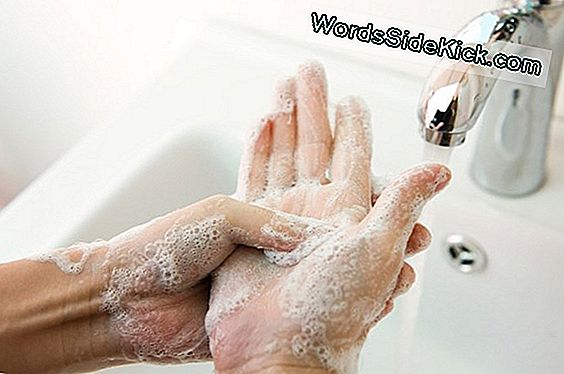 Skip The Anti-Bacterial Soap: Regular Suds Werkt Net Zo Goed