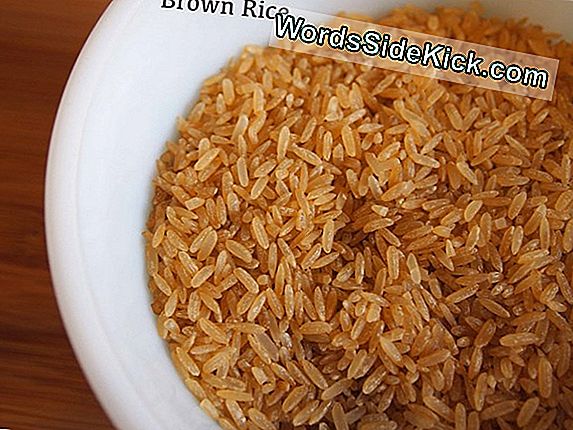 Brown Rice: Gezondheidsvoordelen En Voedingsfeiten