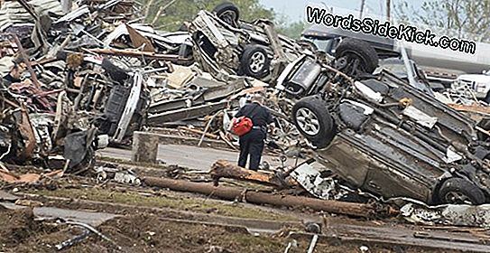 Felaket Joplin Tornado Firtina Uyarilari Dersleri Sunuyor 2021 Dunya Gezegeni