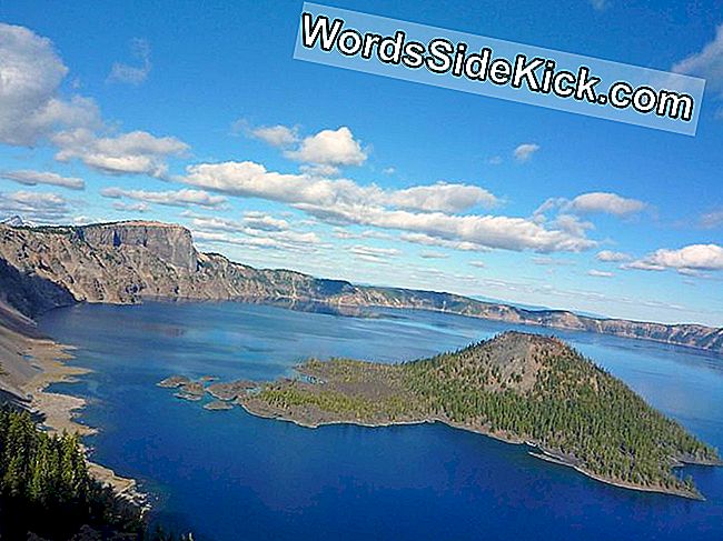 Crater Lake Deepest Lake Negli Stati Uniti 2021 Pianeta Terra