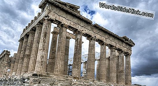 Athenian Wealth: Millioner Sølvmønter Gemt I Parthenon Attic