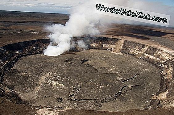 Helium Gas Heralded Underwater Volcano Eruption