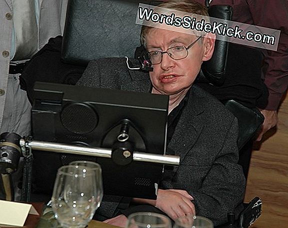 Stephen Hawking Famed Physicist Who Defected Als Odds Dies At 76 2023 Tech 8770