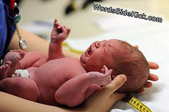 Gesundes Baby Geboren Nach Seltener Abdominaler Schwangerschaft
