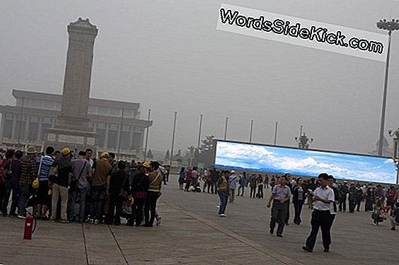 Ein Von Chinas Giftiger Luft Verdorbener Urlaub (Op-Ed)