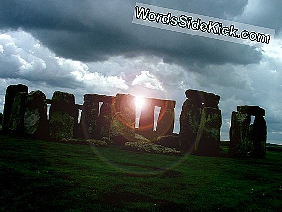 Stonehenge: Hechos Y Teorías Sobre El Misterioso Monumento