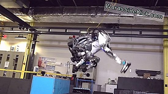El Robot Humanoide Atlas Ahora Puede Hacer Parkour Y Eso No Es Para Nada Aterrador
