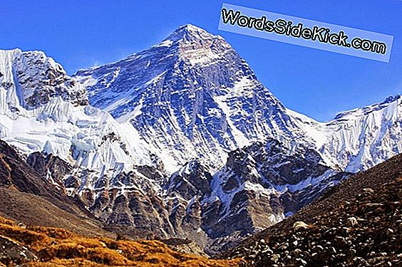 Il Monte Everest Si Sposta Di 1 Pollice Dopo Il Terremoto