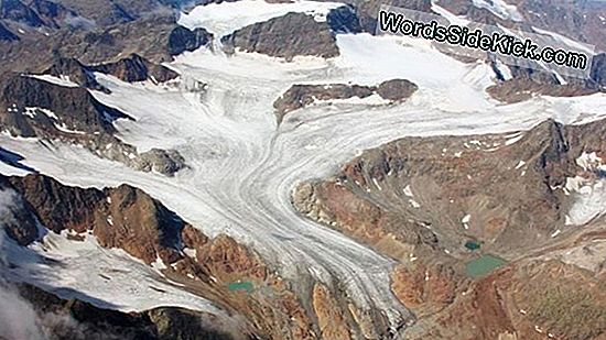 Luce Sparsa Sull'Origine Delle Montagne Sepolte Dell'Antartide