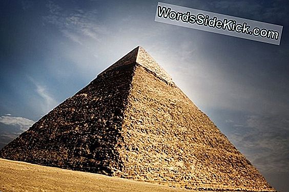 „Giza“ Paslaptis Atskleista: Kaip Buvo Galima Išnešti 10 000 Piramidžių Statytojų