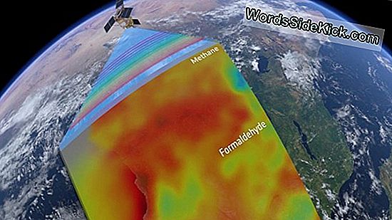 Satelliet Legt De Onophoudelijke Uitbarsting Van Mexican Volcano Vast