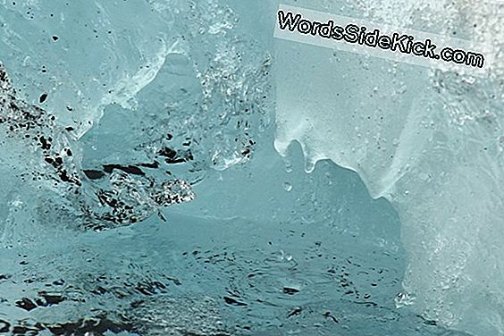 Smeltende Arctische Permafrost Releases Zuur Die Rotsen Oplost