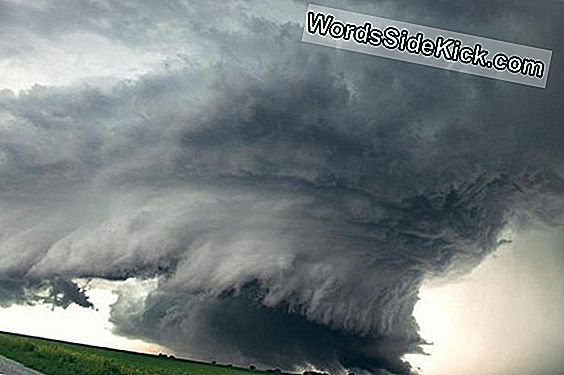 Tornad Chasers: A Se Vedea Învârtirea Furtunilor (Fotografii)