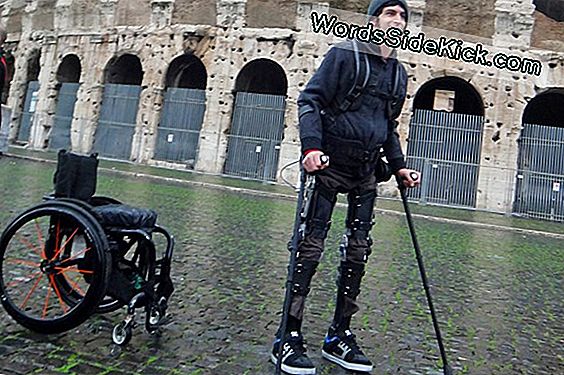 Exoskeleton, Omurilik Yaralanması Hasta Yürüyüşüne Yardımcı Olur