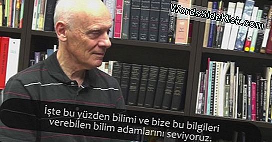 Bir Gezegen Su Üstünde Yüzebilir Mi?